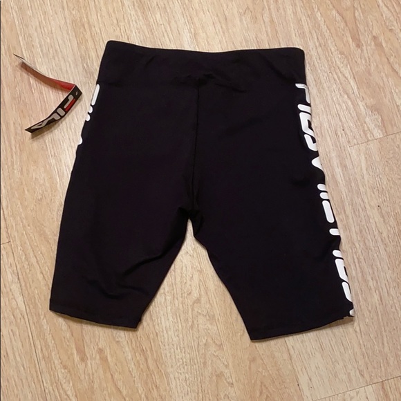 NWT FILA SHORTS - Picture 5 of 6